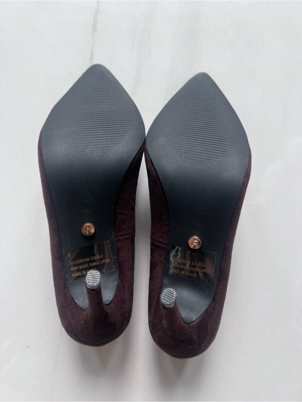 White Fox Alara Heels Chocolate Faux Suede NEVER WORN Size 6 - Picture 7 of 8